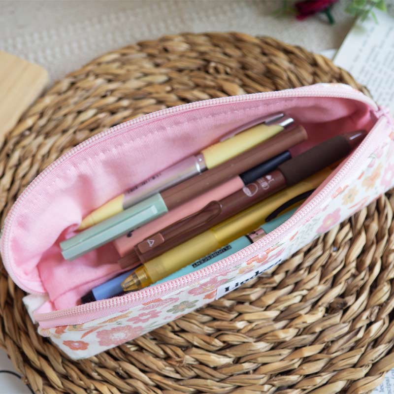 LINDEZA-ESTUCHE-MEDIA-LUNA-CREMALLERA-PRIMVAERA