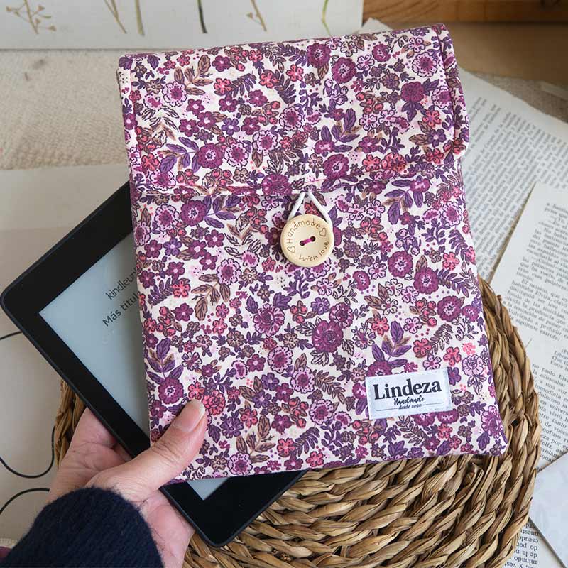 LINDEZA-FUNDA-PARA-EBOOK-KINDLE-KOBO funda acolchada para kindle flores romina