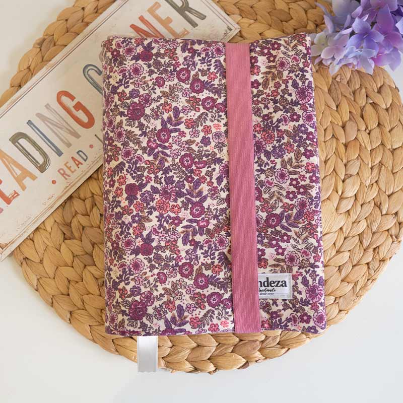 LINDEZA-FUNDA-PARA-LIBRO-TAPA-TELA-FLORES Funda tapa libro papel Romina flores