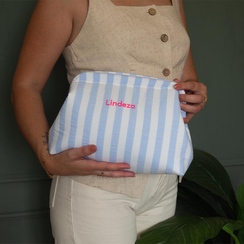 LINDEZA-BOLSO-NECESER-DE-MANO-CLUTCH-RAYAS-JAVEA