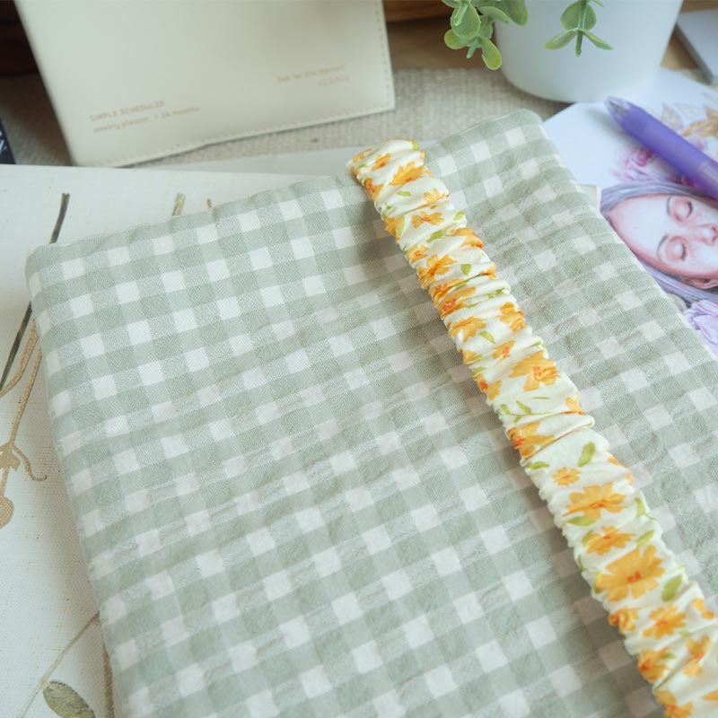 FUNDA PARA LIBRO CON ELATICO