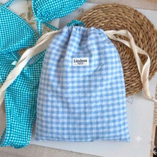 Bolsa impermeable para bikini mojado de tela con cuadros Vichy azul cielo y blanco