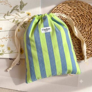 Bolsa impermeable para bikini mojado de tela con rayas verdes y azules