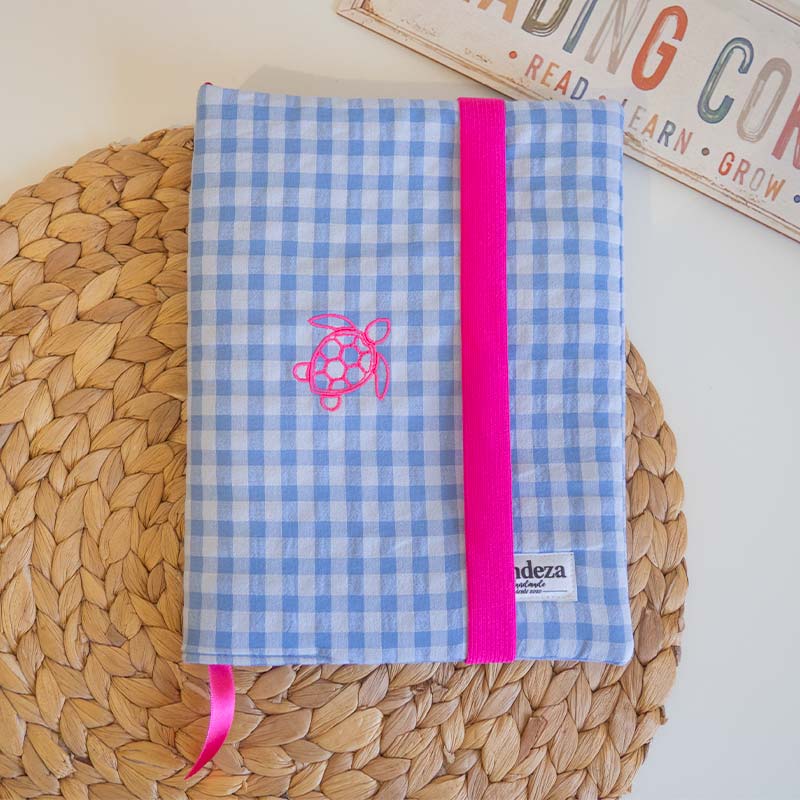 Funda tapa para libro en vichy